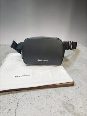 Lululemon Cactus Leather Belt Bag Black Silver Hardware